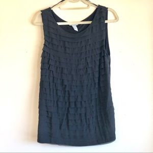 H&M Sleeveless ruffled-front black blouse. Size M